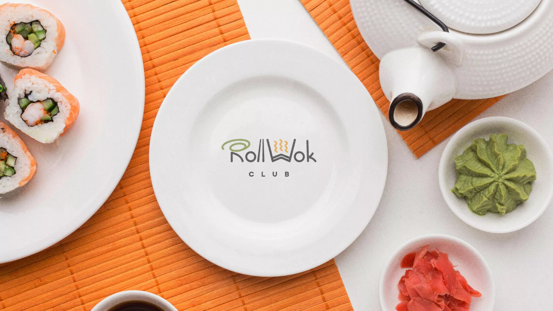 Разработка логотипа и фирменного стиля в Пятигорске для суши-бара «Roll Wok Club»